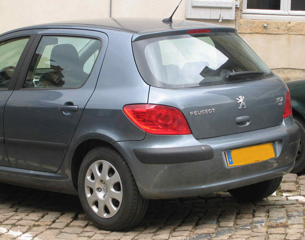 z 307 83